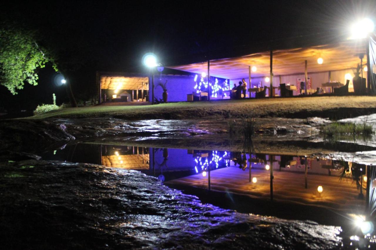 Lions Rock Rapids - Lodge Hazyview Exteriör bild