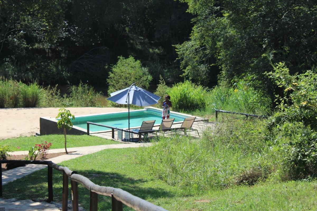 Lions Rock Rapids - Lodge Hazyview Exteriör bild